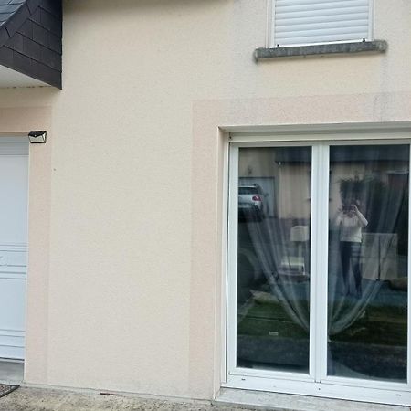 Au Bonheur Du Logis Hotell Fougères Eksteriør bilde