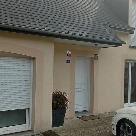 Au Bonheur Du Logis Hotell Fougères Eksteriør bilde