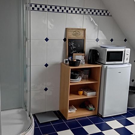 Au Bonheur Du Logis Hotell Fougères Eksteriør bilde
