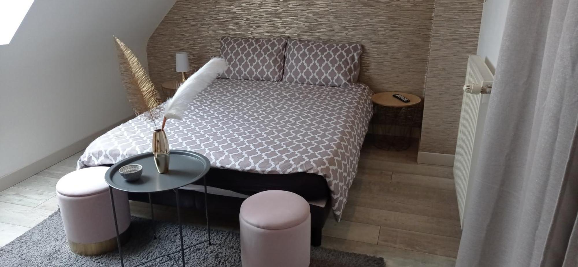 Au Bonheur Du Logis Hotell Fougères Eksteriør bilde